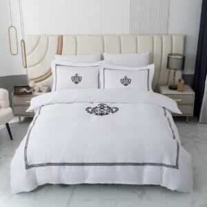 סט מצעים עם רקמה יוקרתית