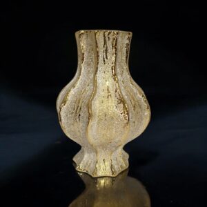 אגרטל קווים גליים