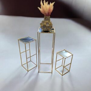 סט מעמדים מרובע עם משטח מראה